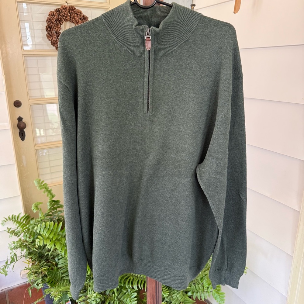 Roundtree & Yorke Forest Green Zip-Up Sweater